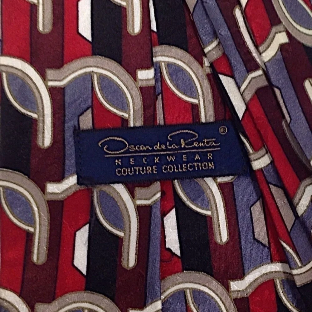 Oscar De La Renta Tie 100% Silk Couture Geometric